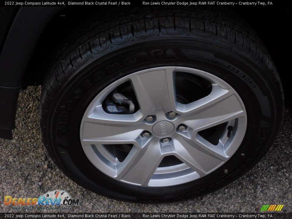 2022 Jeep Compass Latitude 4x4 Diamond Black Crystal Pearl / Black Photo #10