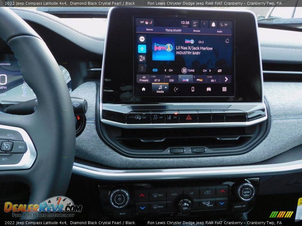 2022 Jeep Compass Latitude 4x4 Diamond Black Crystal Pearl / Black Photo #15