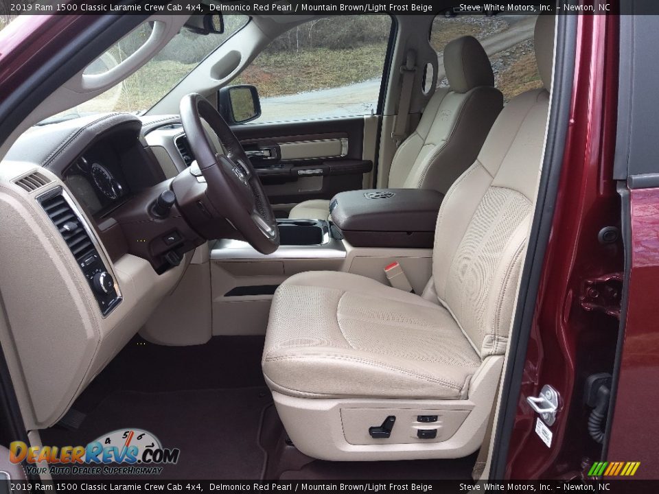 Mountain Brown/Light Frost Beige Interior - 2019 Ram 1500 Classic Laramie Crew Cab 4x4 Photo #12