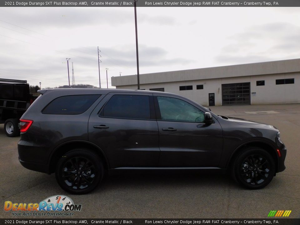 2021 Dodge Durango SXT Plus Blacktop AWD Granite Metallic / Black Photo #4