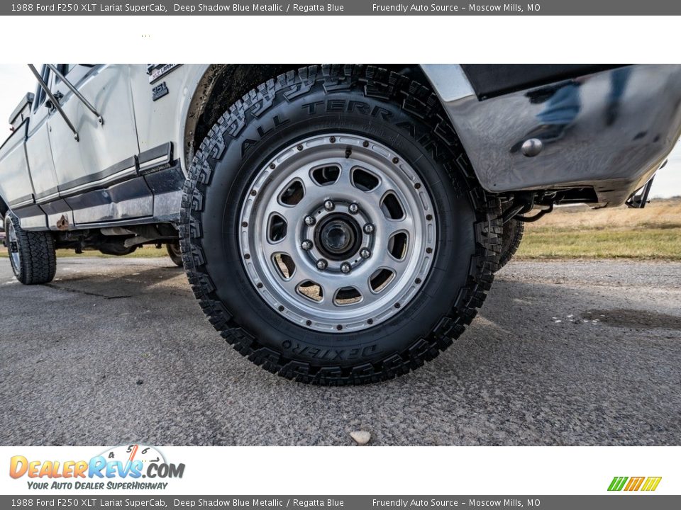 Custom Wheels of 1988 Ford F250 XLT Lariat SuperCab Photo #2