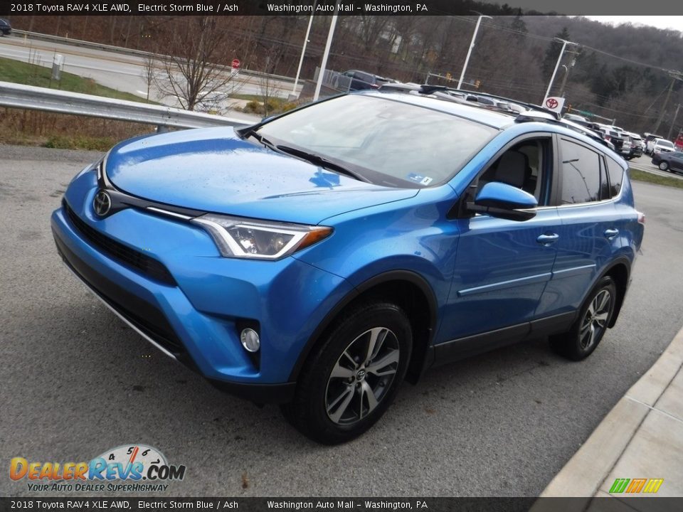 2018 Toyota RAV4 XLE AWD Electric Storm Blue / Ash Photo #11
