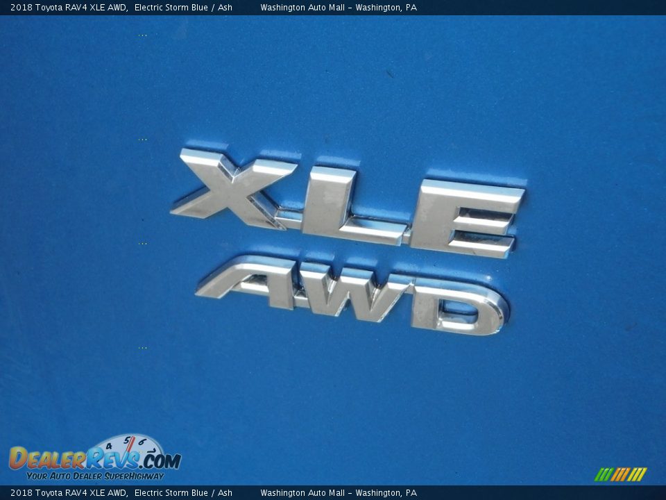 2018 Toyota RAV4 XLE AWD Electric Storm Blue / Ash Photo #17
