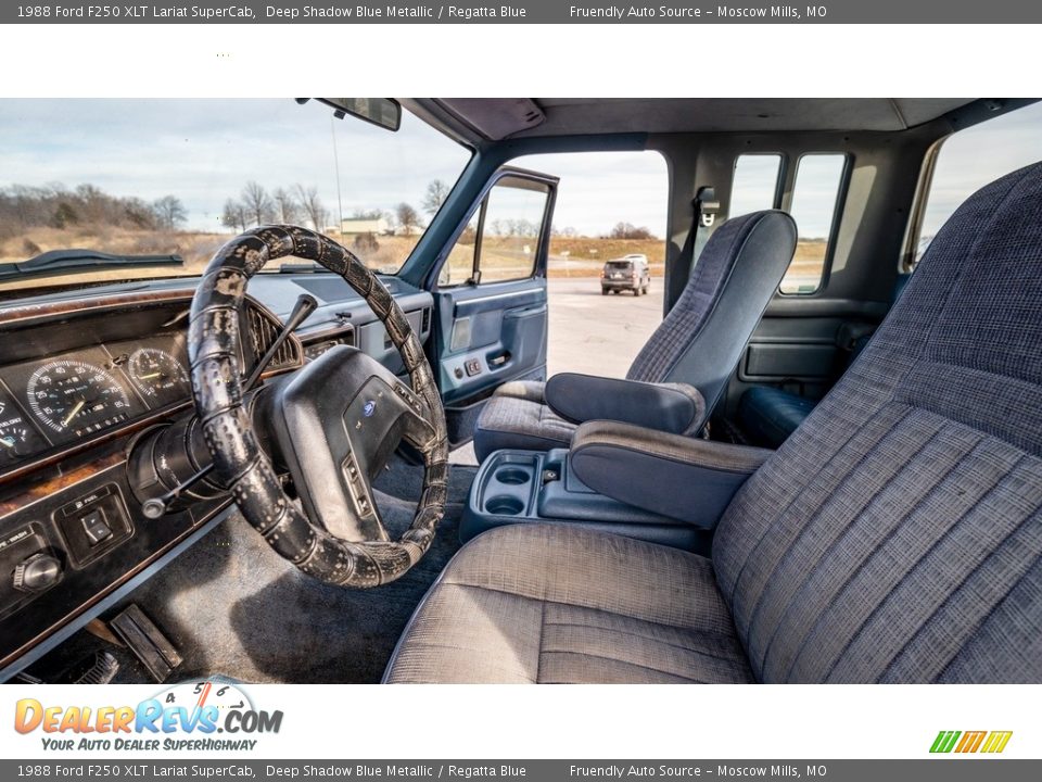 Front Seat of 1988 Ford F250 XLT Lariat SuperCab Photo #19