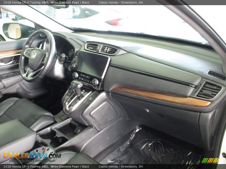 2018 Honda CR-V Touring AWD White Diamond Pearl / Black Photo #19