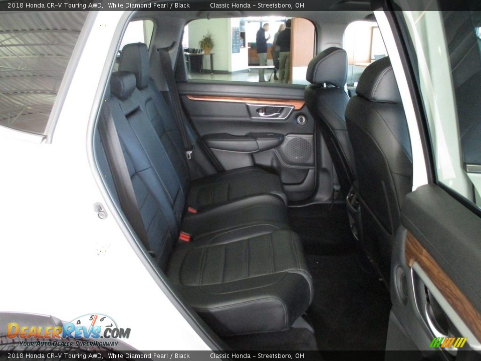 2018 Honda CR-V Touring AWD White Diamond Pearl / Black Photo #21