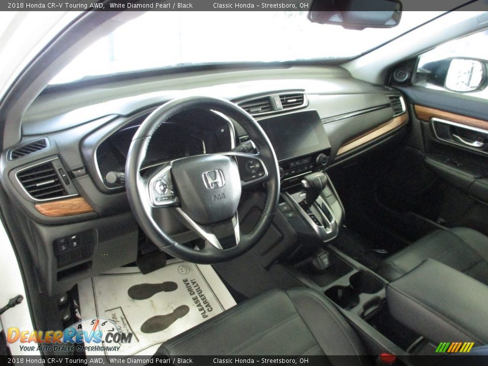 2018 Honda CR-V Touring AWD White Diamond Pearl / Black Photo #29