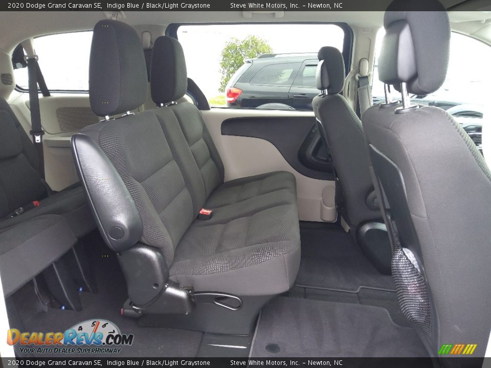 2020 Dodge Grand Caravan SE Indigo Blue / Black/Light Graystone Photo #19