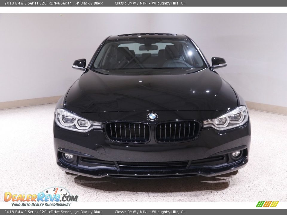 2018 BMW 3 Series 320i xDrive Sedan Jet Black / Black Photo #2