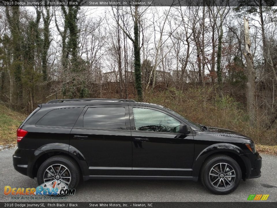 2018 Dodge Journey SE Pitch Black / Black Photo #6