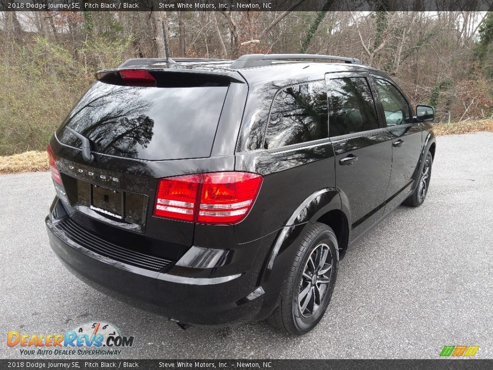 2018 Dodge Journey SE Pitch Black / Black Photo #7