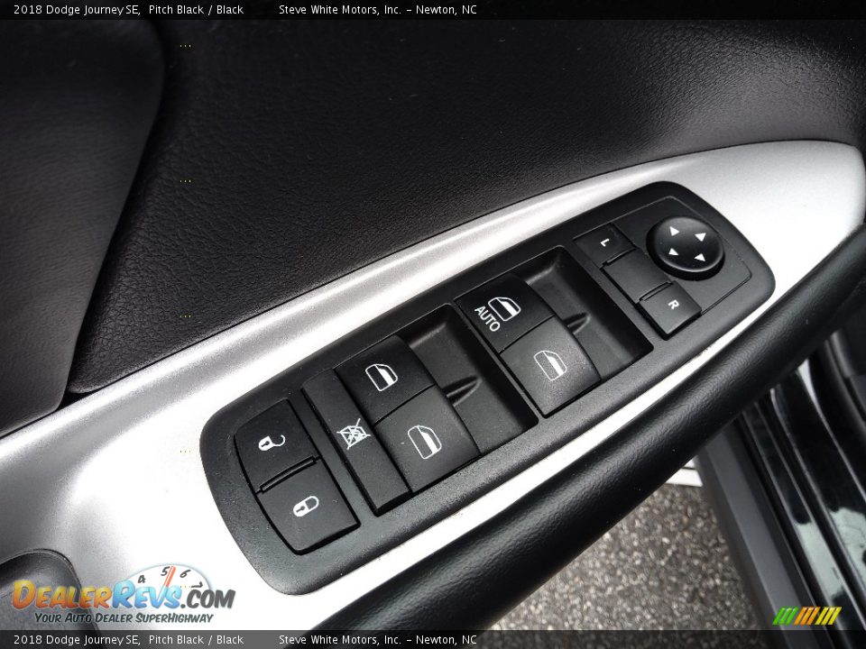 2018 Dodge Journey SE Pitch Black / Black Photo #13