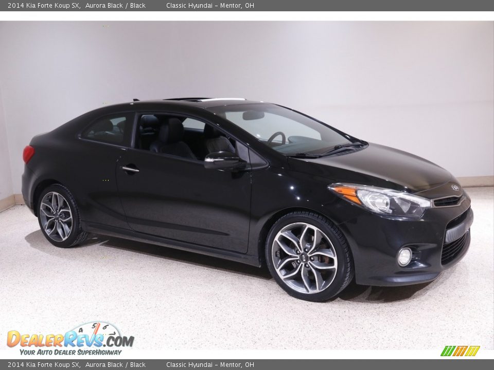 Front 3/4 View of 2014 Kia Forte Koup SX Photo #1