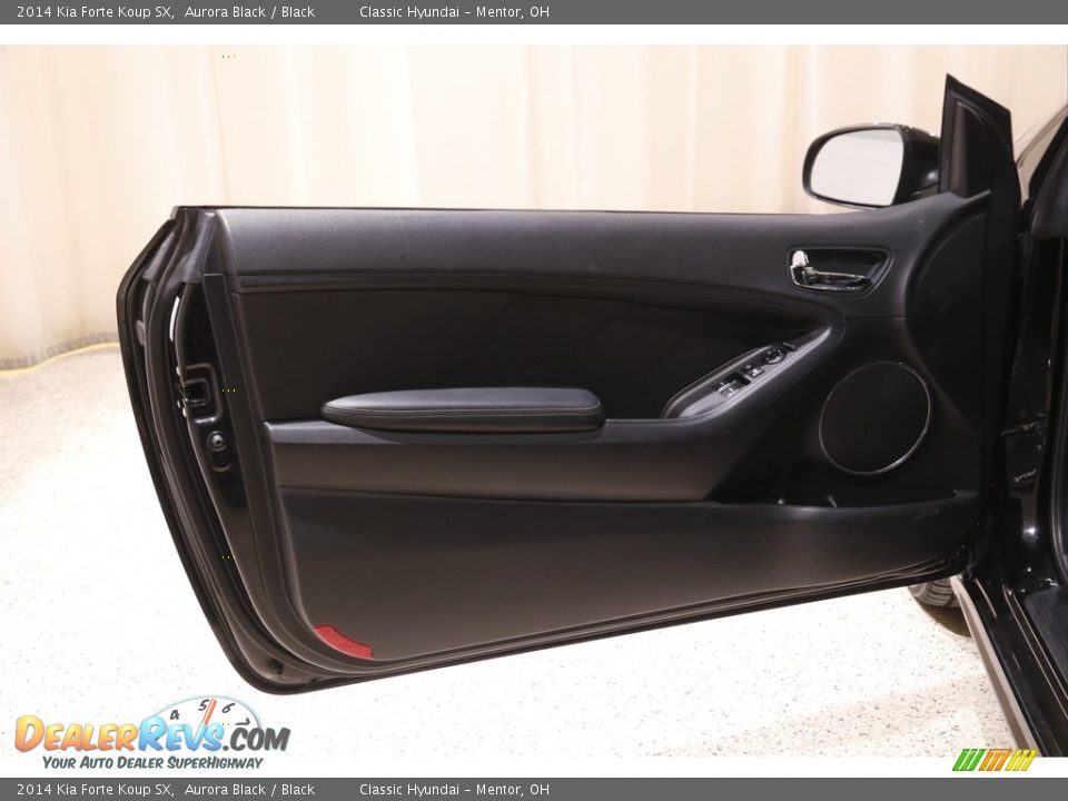 Door Panel of 2014 Kia Forte Koup SX Photo #4