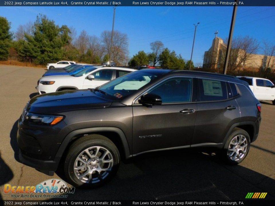 2022 Jeep Compass Latitude Lux 4x4 Granite Crystal Metallic / Black Photo #9