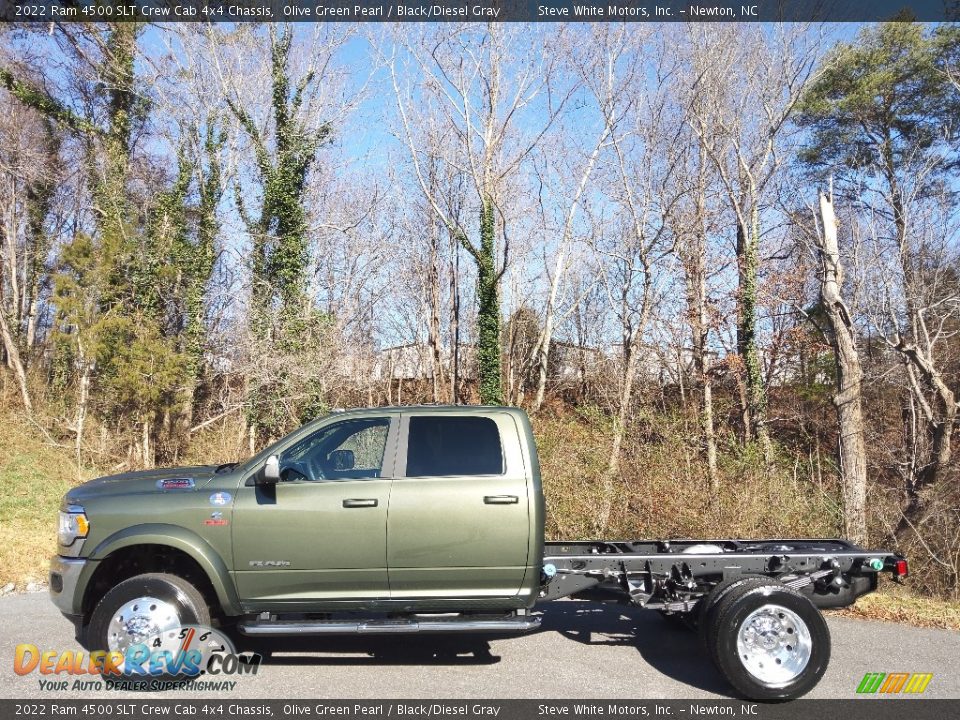 2022 Ram 4500 SLT Crew Cab 4x4 Chassis Olive Green Pearl / Black/Diesel Gray Photo #1