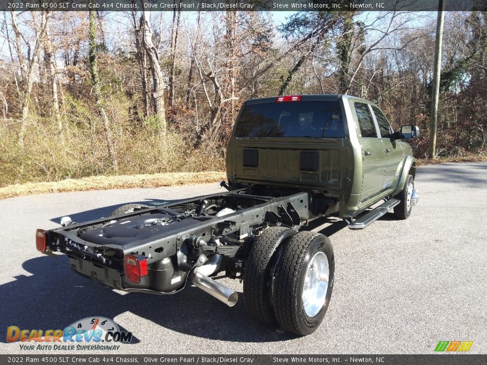 2022 Ram 4500 SLT Crew Cab 4x4 Chassis Olive Green Pearl / Black/Diesel Gray Photo #6