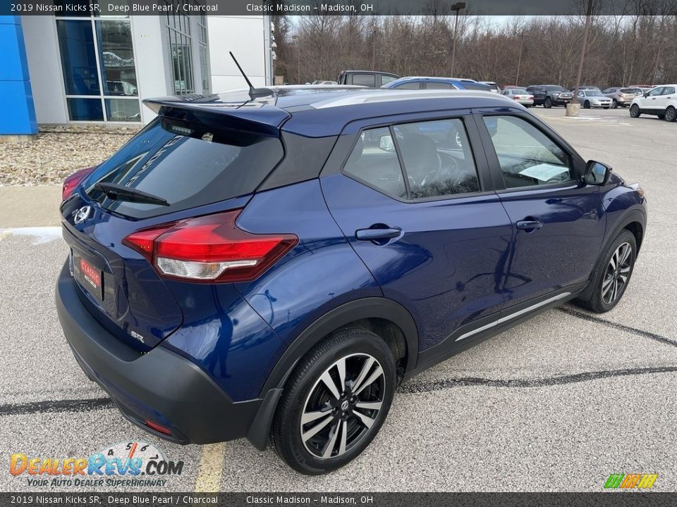 2019 Nissan Kicks SR Deep Blue Pearl / Charcoal Photo #4