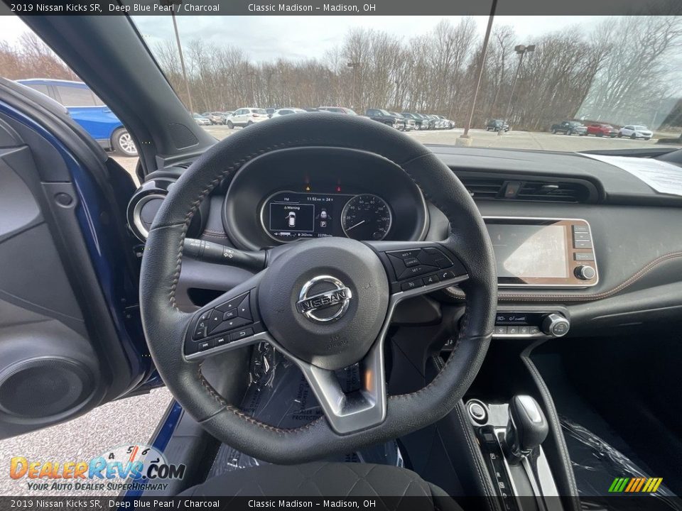 2019 Nissan Kicks SR Deep Blue Pearl / Charcoal Photo #10