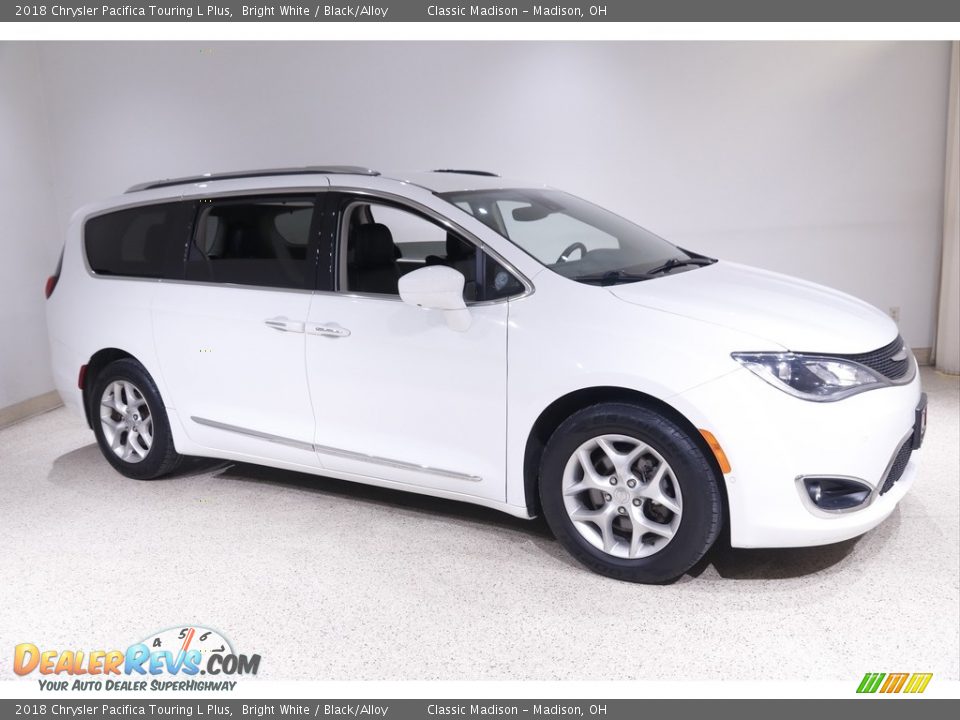 2018 Chrysler Pacifica Touring L Plus Bright White / Black/Alloy Photo #1