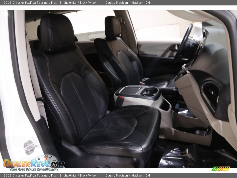 2018 Chrysler Pacifica Touring L Plus Bright White / Black/Alloy Photo #20
