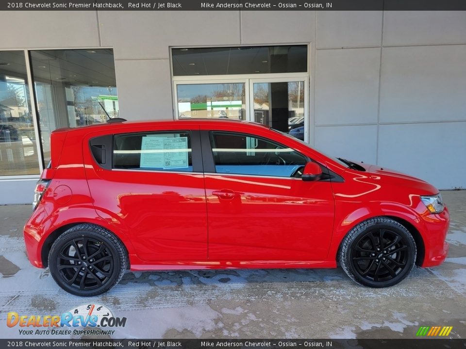 Red Hot 2018 Chevrolet Sonic Premier Hatchback Photo #3