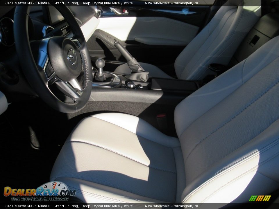 2021 Mazda MX-5 Miata RF Grand Touring Deep Crystal Blue Mica / White Photo #12