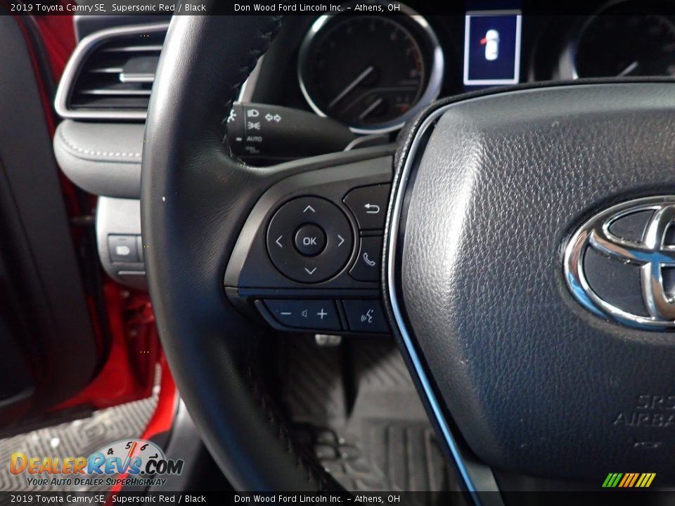 2019 Toyota Camry SE Supersonic Red / Black Photo #30