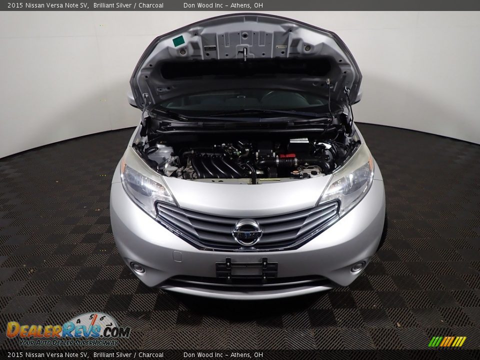 2015 Nissan Versa Note SV Brilliant Silver / Charcoal Photo #5