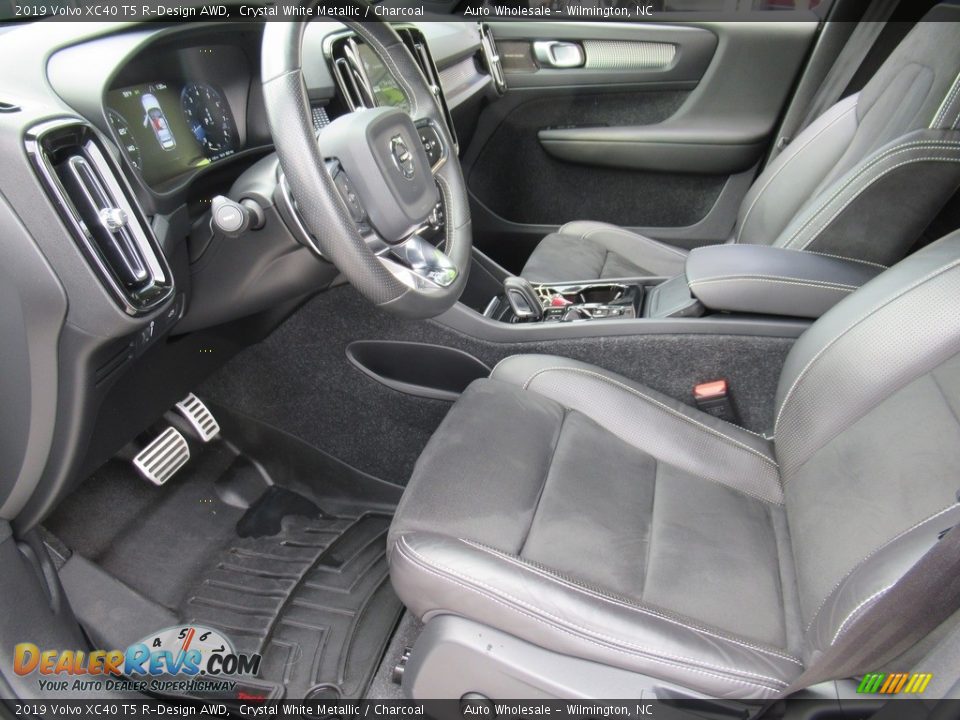 2019 Volvo XC40 T5 R-Design AWD Crystal White Metallic / Charcoal Photo #10