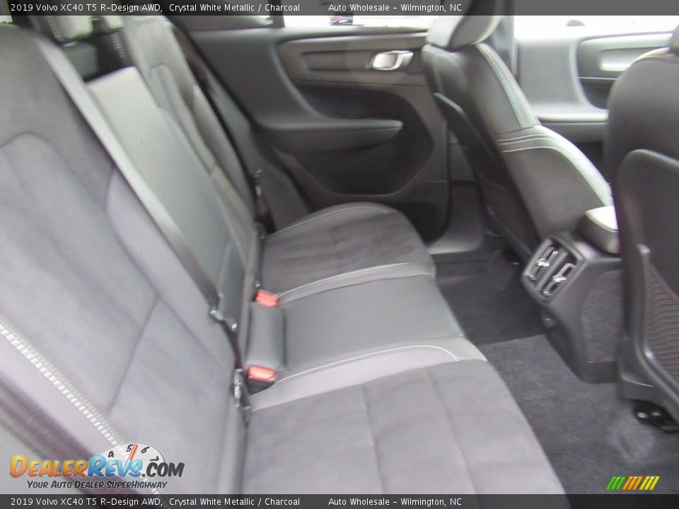 2019 Volvo XC40 T5 R-Design AWD Crystal White Metallic / Charcoal Photo #14