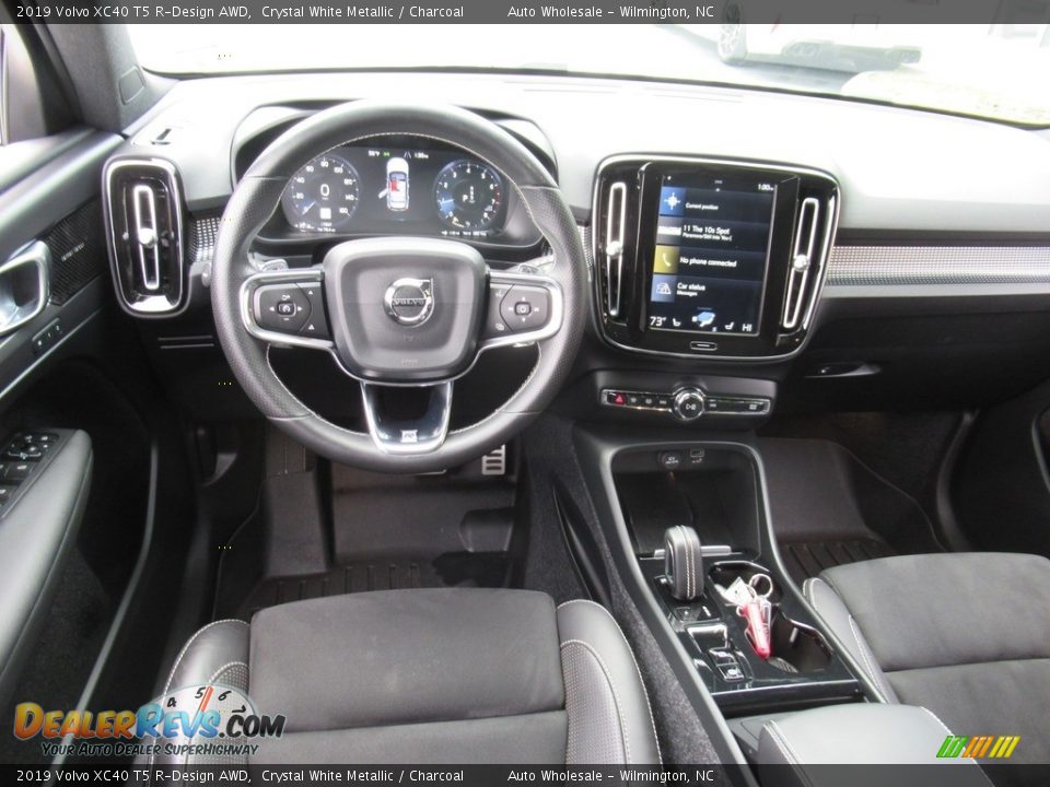 2019 Volvo XC40 T5 R-Design AWD Crystal White Metallic / Charcoal Photo #15