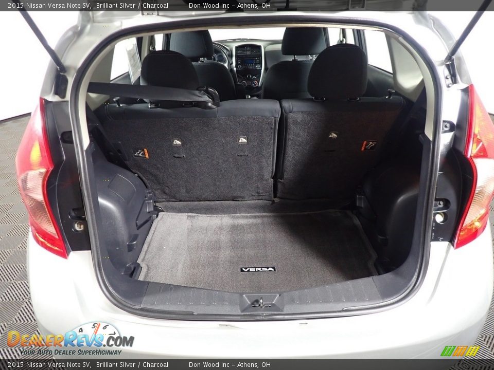 2015 Nissan Versa Note SV Brilliant Silver / Charcoal Photo #14