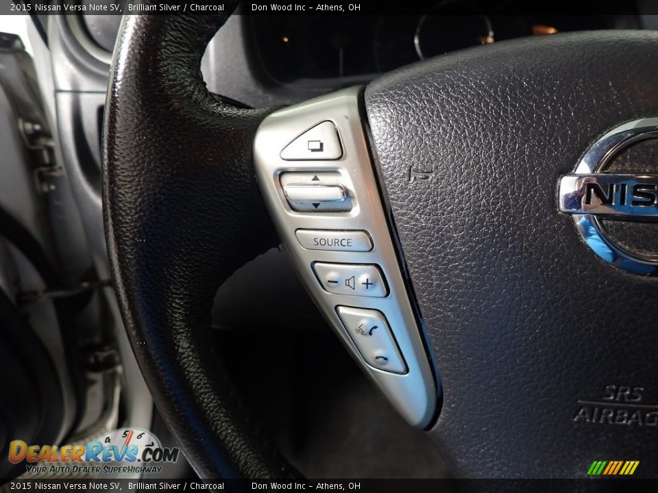 2015 Nissan Versa Note SV Brilliant Silver / Charcoal Photo #28