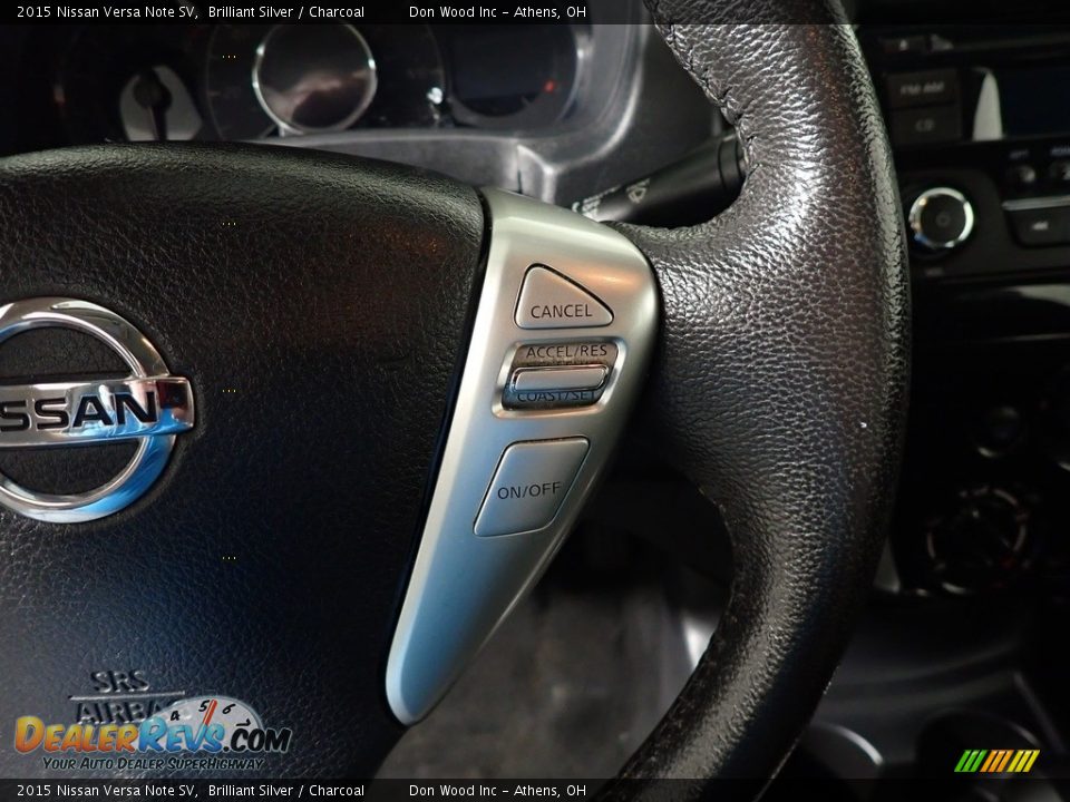 2015 Nissan Versa Note SV Brilliant Silver / Charcoal Photo #29