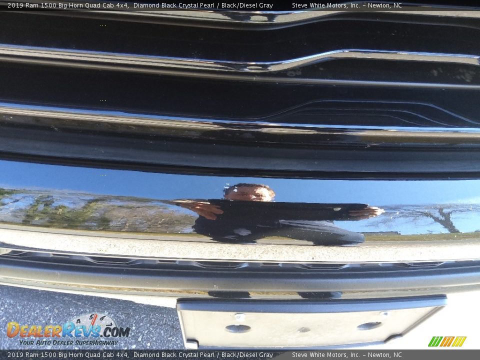 2019 Ram 1500 Big Horn Quad Cab 4x4 Diamond Black Crystal Pearl / Black/Diesel Gray Photo #5