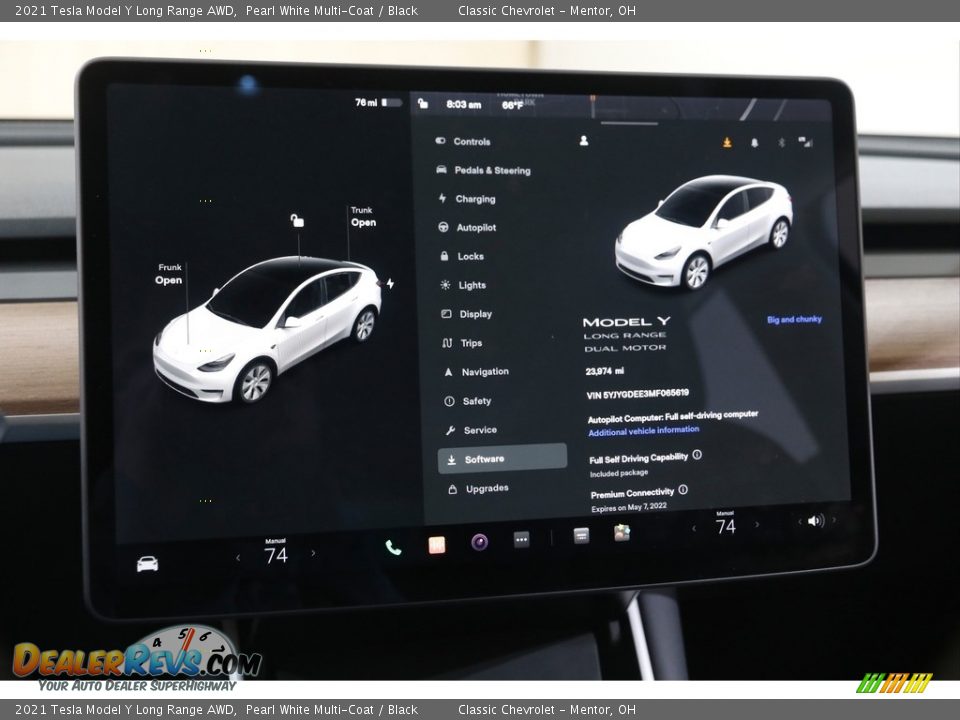 Controls of 2021 Tesla Model Y Long Range AWD Photo #19