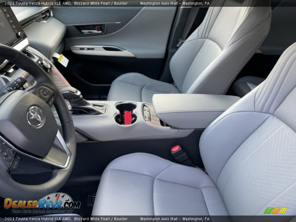 Front Seat of 2021 Toyota Venza Hybrid XLE AWD Photo #4