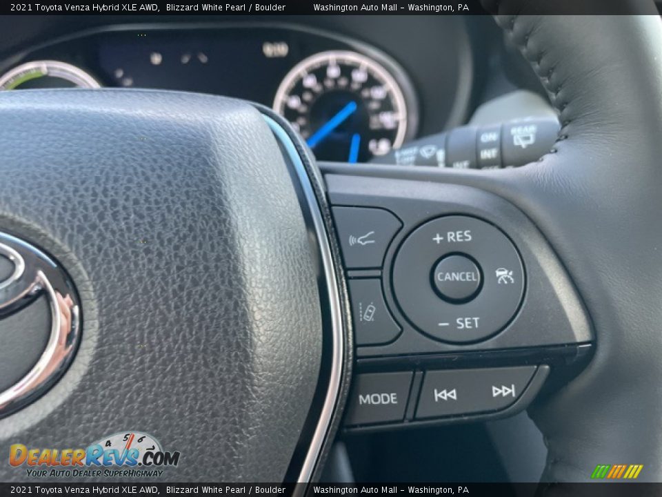 Controls of 2021 Toyota Venza Hybrid XLE AWD Photo #21