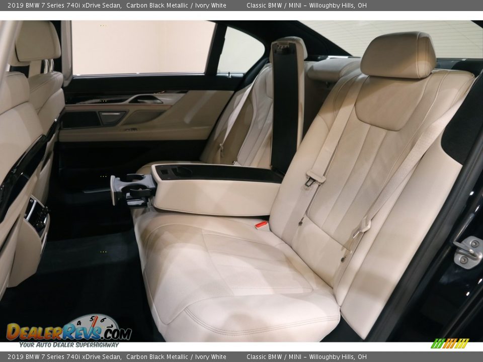 2019 BMW 7 Series 740i xDrive Sedan Carbon Black Metallic / Ivory White Photo #21