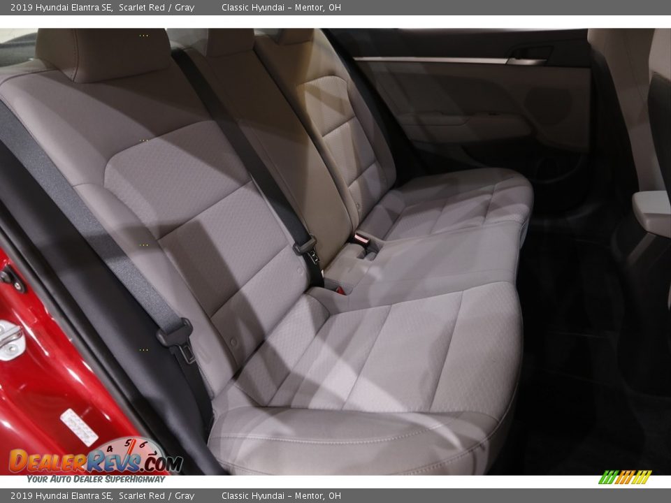 2019 Hyundai Elantra SE Scarlet Red / Gray Photo #15