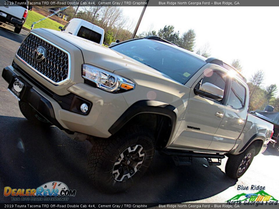 2019 Toyota Tacoma TRD Off-Road Double Cab 4x4 Cement Gray / TRD Graphite Photo #25