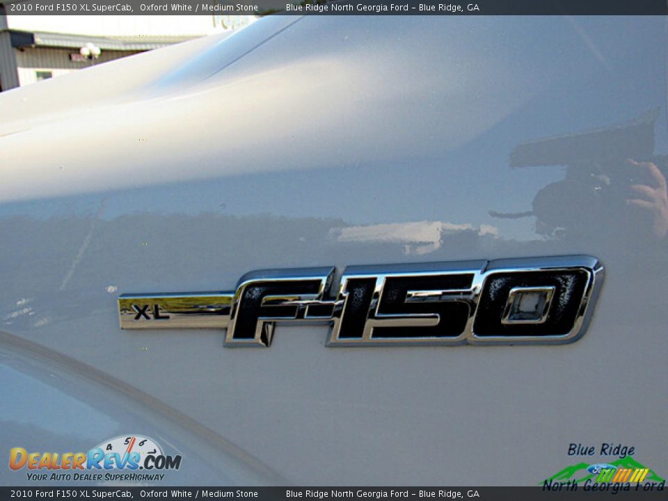 2010 Ford F150 XL SuperCab Oxford White / Medium Stone Photo #26
