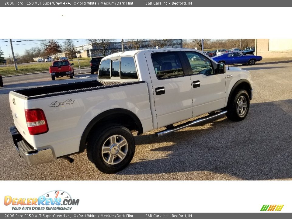 2006 Ford F150 XLT SuperCrew 4x4 Oxford White / Medium/Dark Flint Photo #6