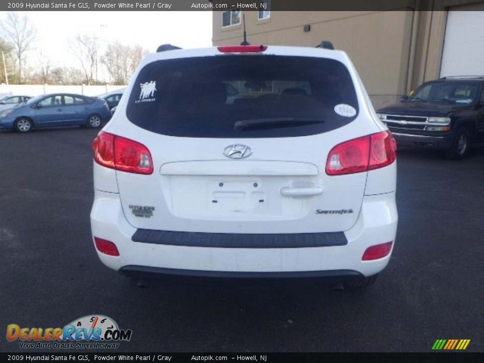 2009 Hyundai Santa Fe GLS Powder White Pearl / Gray Photo #5