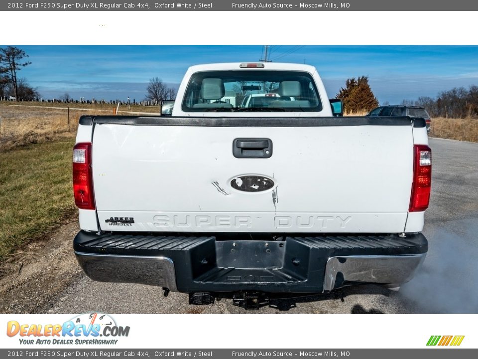 2012 Ford F250 Super Duty XL Regular Cab 4x4 Oxford White / Steel Photo #5