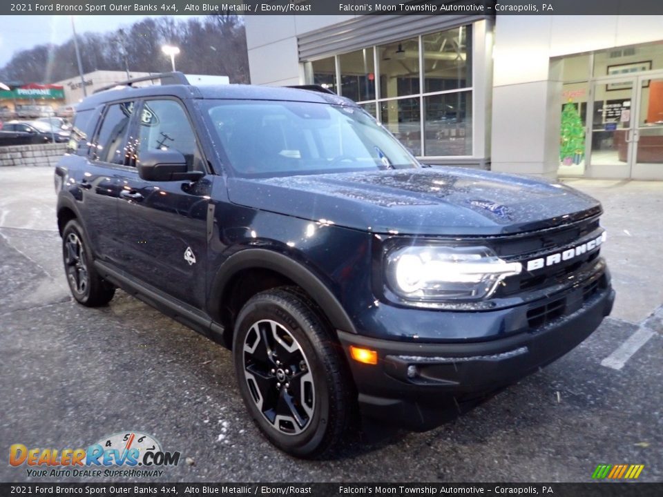 Front 3/4 View of 2021 Ford Bronco Sport Outer Banks 4x4 Photo #9