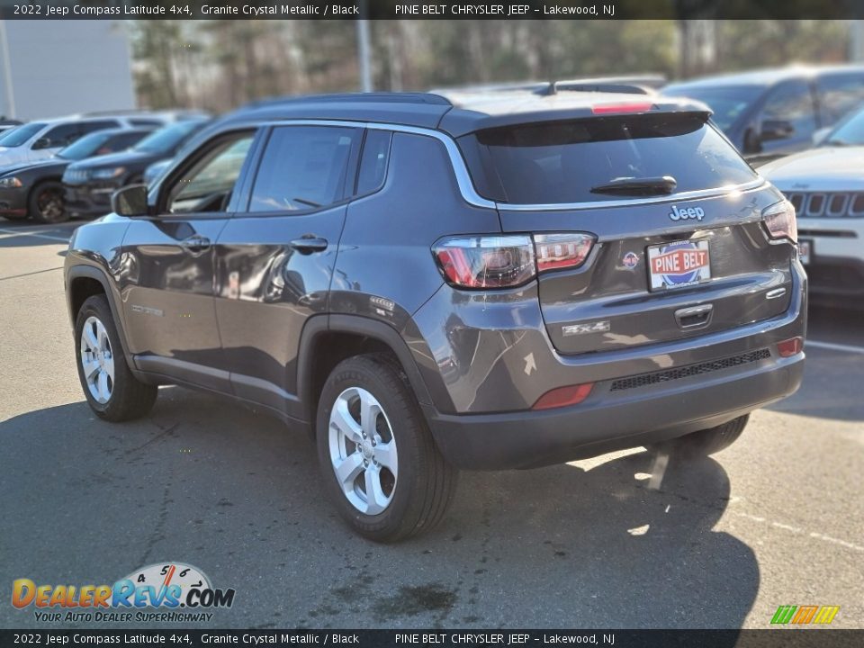 2022 Jeep Compass Latitude 4x4 Granite Crystal Metallic / Black Photo #4