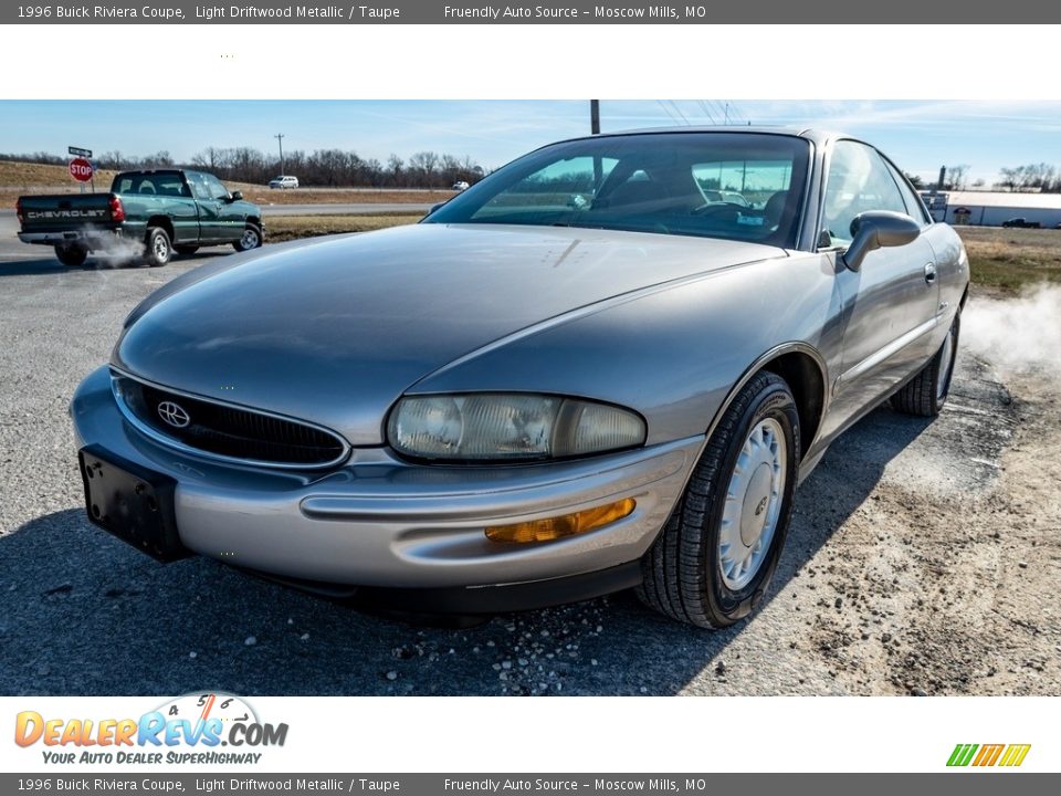 Light Driftwood Metallic 1996 Buick Riviera Coupe Photo #8