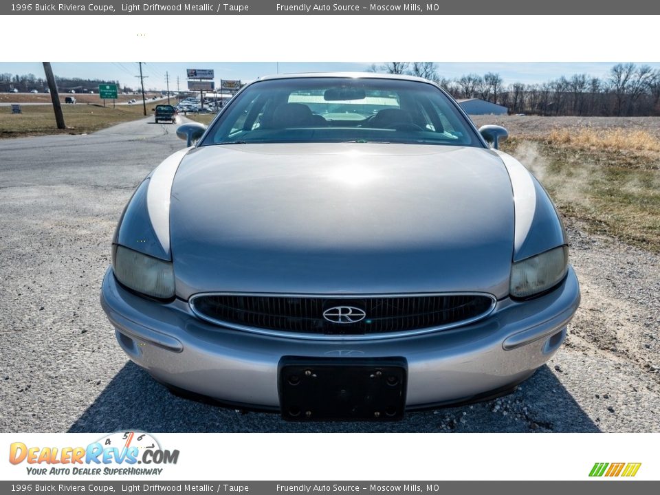 1996 Buick Riviera Coupe Light Driftwood Metallic / Taupe Photo #9